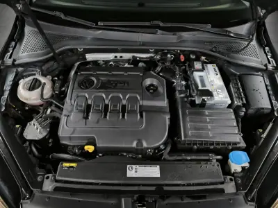 Volkswagen Golf Variant 2017 - 11500 EUR, 190200 km - AUTO.MOTO.pt - 190200km - foto 30 de 30