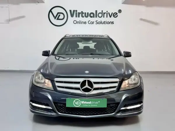 Mercedes-Benz C 220 2013 - 13750 EUR, 177000 km - AUTO.MOTO.pt - 177000km - foto 2 de 54