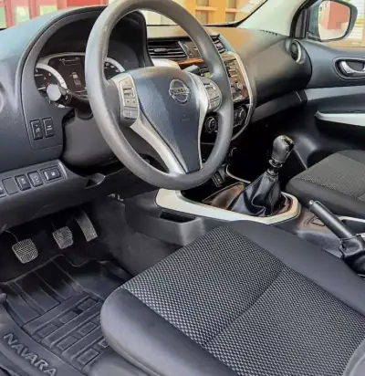 Nissan Navara 2021 - 34500 EUR, 93942 km - AUTO.MOTO.pt - 93942km - foto 11 de 23