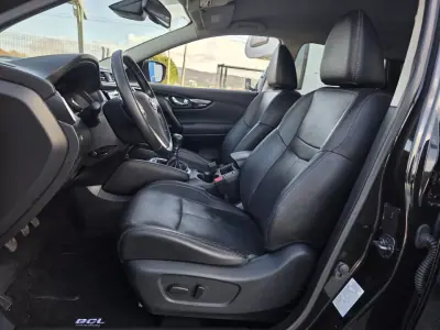 Nissan Qashqai 2015 - 13990 EUR, 146000 km - AUTO.MOTO.pt - 146000km - foto 18 de 40