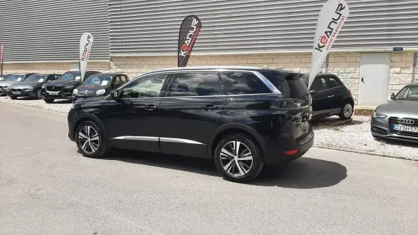 Peugeot 5008 2022 - 24980 EUR, 71410 km - AUTO.MOTO.pt - 71410km - foto 24 de 57