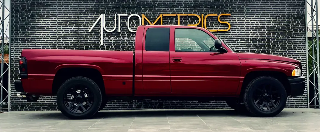 Dodge RAM 1998 - 24900 EUR, 110000 km - AUTO.MOTO.pt - 110000km - foto 8 de 17