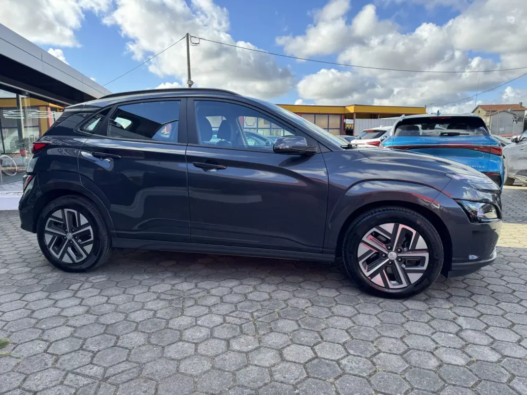 Hyundai Kauai 2021 - 22900 EUR, 80000 km - AUTO.MOTO.pt - 80000km - foto 5 de 39