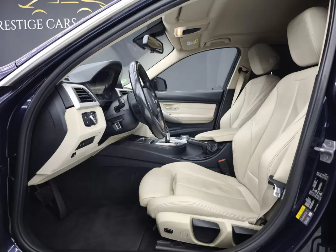 BMW 330 2016 - 21750 EUR, 204172 km - AUTO.MOTO.pt - 204172km - foto 18 de 45