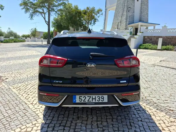 Kia Niro 2019 - 17900 EUR, 74459 km - 74459km - foto 6 de 26