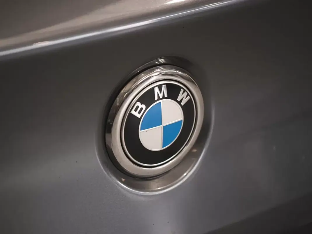 BMW 116 2015 - 11990 EUR, 205736 km - AUTO.MOTO.pt - 205736km - foto 12 de 19