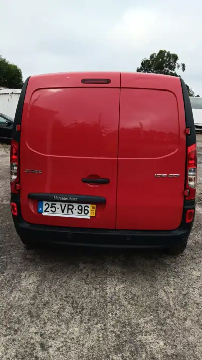 Mercedes-Benz Citan 108 CDI 2018 - 12300 EUR, 161063 km - AUTO.MOTO.pt - 161063km - foto 5 de 15