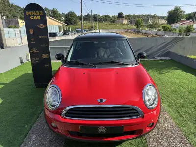 MINI 3 Portas 2010 - 5900 EUR, 200000 km - AUTO.MOTO.pt - 200000km - foto 5 de 51
