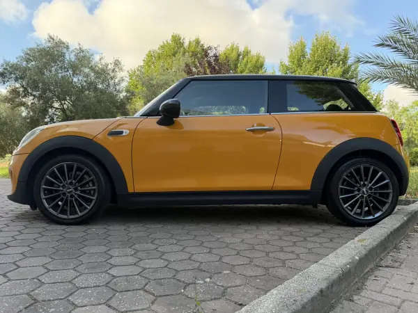 MINI 3 Portas 2016 - 12965 EUR, 150000 km - AUTO.MOTO.pt - 150000km - foto 5 de 41