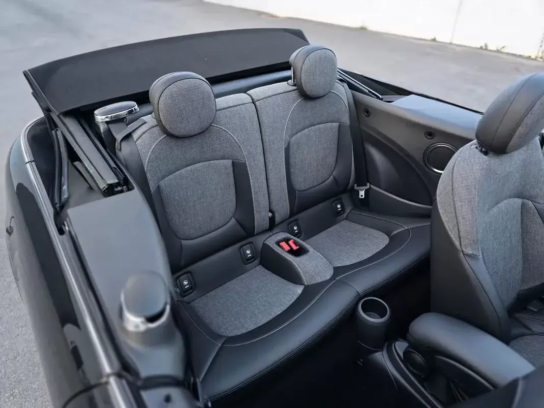 MINI 2024 - 20900 EUR, 50900 km - AUTO.MOTO.pt - 50900km - foto 31 de 35