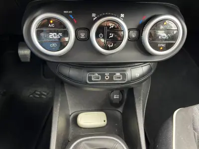 Fiat 500X 2019 - 13490 EUR, 87290 km - 87290km - foto 16 de 20