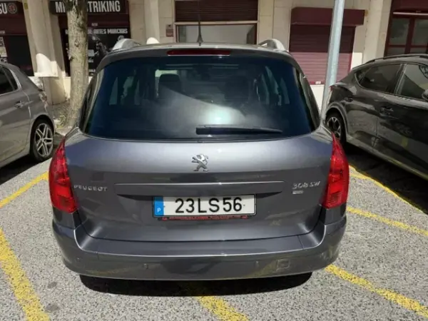 Peugeot 308 SW 2011 - 5900 EUR, 147177 km - AUTO.MOTO.pt - 147177km - foto 11 de 30