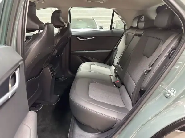 Kia e-Niro 2023 - 27950 EUR, 27488 km - AUTO.MOTO.pt - 27488km - foto 52 de 53