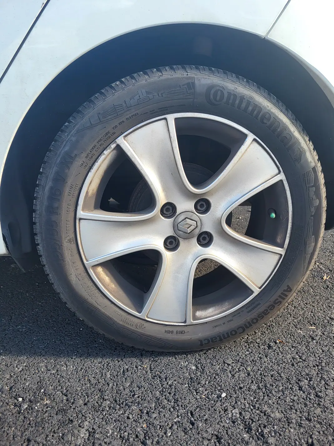 Renault Clio 2013 - 8600 EUR, 171000 km - AUTO.MOTO.pt - 171000km - foto 8 de 19