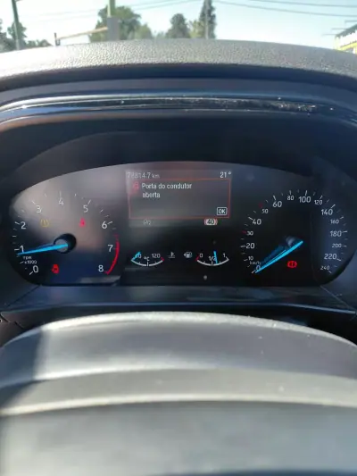 Ford Focus 2023 - 17900 EUR, 70000 km - AUTO.MOTO.pt - 70000km - foto 5 de 14
