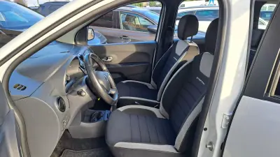 Dacia Lodgy 2021 - 15900 EUR, 130712 km - AUTO.MOTO.pt - 130712km - foto 2 de 32