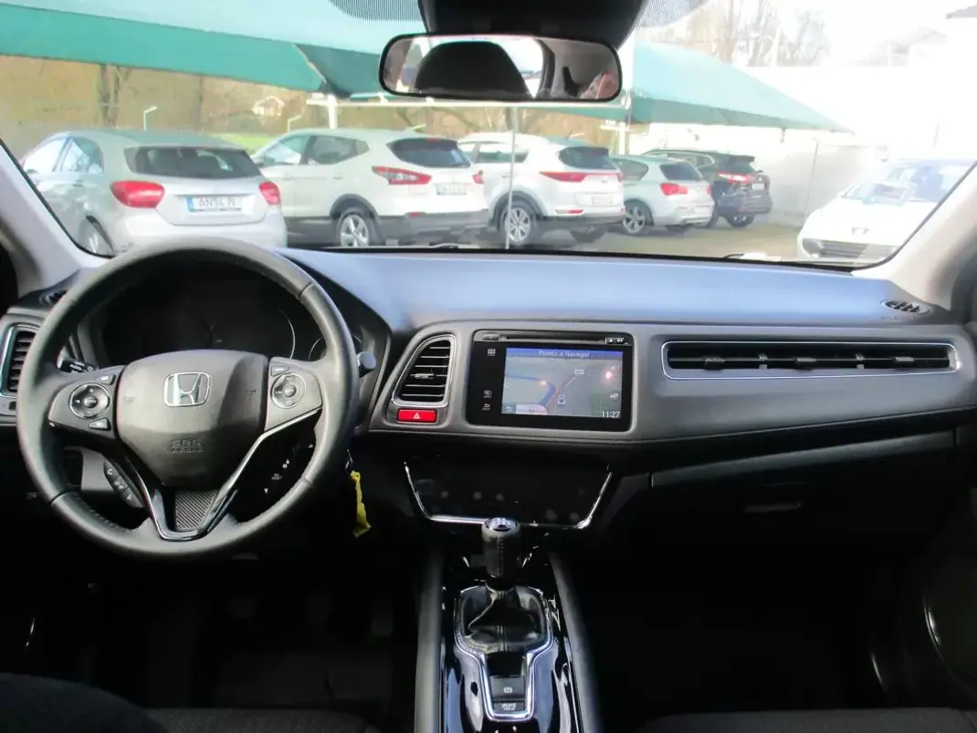 Honda HR-V 2016 - 14990 EUR, 99000 km - 99000km - foto 11 de 29