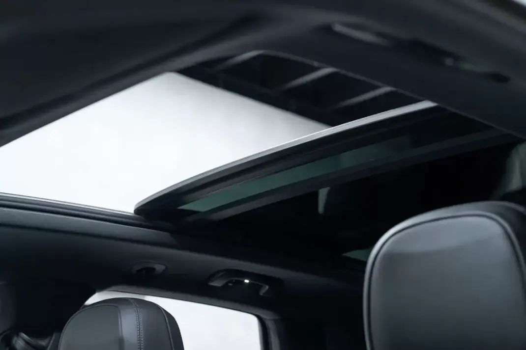 Porsche Cayenne 2024 - 97950 EUR, 32000 km - AUTO.MOTO.pt - 32000km - foto 27 de 55