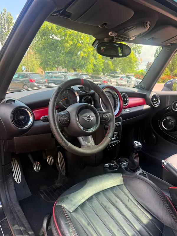 MINI Clubman 2012 - 10990 EUR, 239000 km - AUTO.MOTO.pt - 239000km - foto 8 de 16