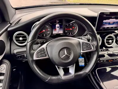 Mercedes-Benz GLC 250 2018 - 34990 EUR, 175000 km - AUTO.MOTO.pt - 175000km - foto 20 de 33