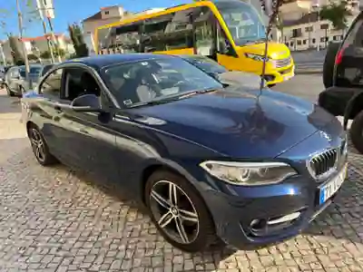 BMW 220 2015 - 20500 EUR, 157000 km - AUTO.MOTO.pt - 157000km - foto 6 de 12