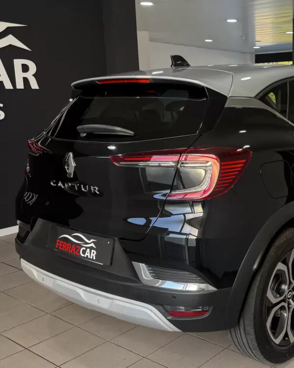 Renault Captur 2022 - 17900 EUR, 90718 km - AUTO.MOTO.pt - 90718km - foto 23 de 49