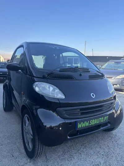 Smart ForTwo Coupé 2001 - 2500 EUR, 201000 km - AUTO.MOTO.pt - 201000km - foto 3 de 17
