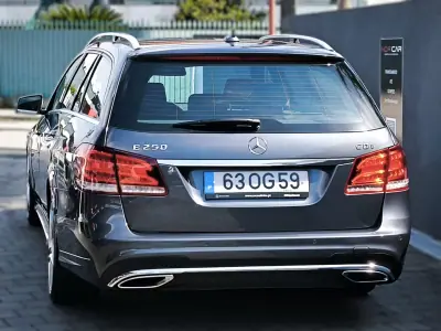 Mercedes-Benz E 250 2013 - 12950 EUR, 369000 km - AUTO.MOTO.pt - 369000km - foto 12 de 41