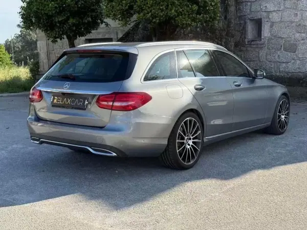 Mercedes-Benz C 220 2014 - 17999 EUR, 220000 km - AUTO.MOTO.pt - 220000km - foto 9 de 33