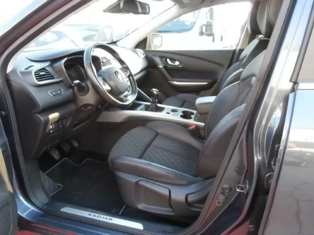 Renault Kadjar 2019 - 17900 EUR, 110677 km - AUTO.MOTO.pt - 110677km - foto 10 de 36