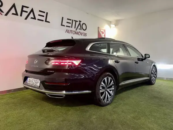 Volkswagen Arteon Shooting Brake 2021 - 27950 EUR, 91000 km - AUTO.MOTO.pt - 91000km - foto 8 de 41