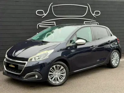 Peugeot 208 2017 - 147931km