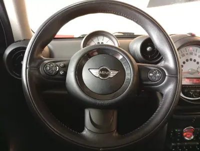 MINI Countryman 2013 - 14950 EUR, 168000 km - AUTO.MOTO.pt - 168000km - foto 10 de 17