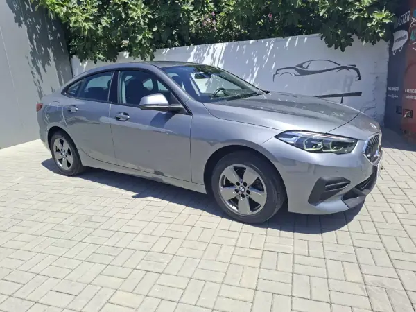 BMW 216 Gran Coupé 2022 - 23550 EUR, 53553 km - AUTO.MOTO.pt - 53553km - foto 7 de 36