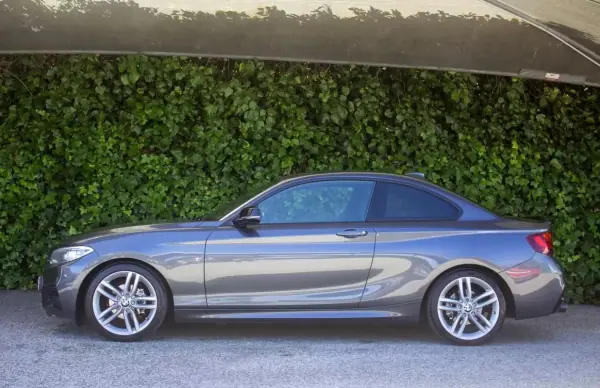 BMW 218 2016 - 21900 EUR, 149000 km - AUTO.MOTO.pt - 149000km - foto 7 de 17