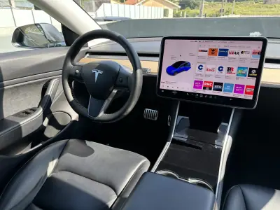 Tesla Model 3 2019 - 21900 EUR, 86000 km - AUTO.MOTO.pt - 86000km - foto 32 de 64