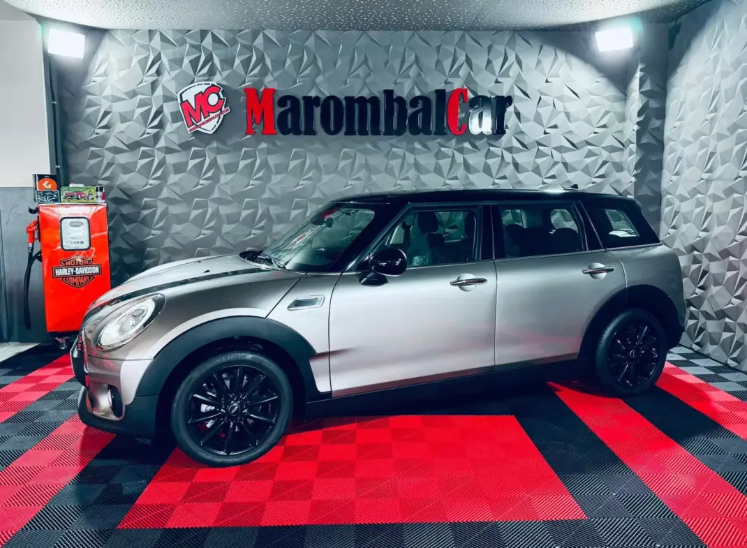 MINI Clubman 2018 - 15990 EUR, 99835 km - AUTO.MOTO.pt - 99835km - foto 1 de 29