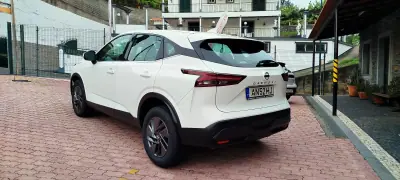 Nissan Qashqai 2022 - 23950 EUR, 65500 km - AUTO.MOTO.pt - 65500km - foto 4 de 16