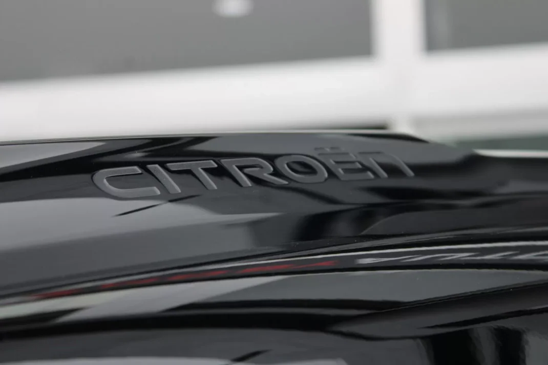 Citroën C3 2025 - 20900 EUR, 1769 km - AUTO.MOTO.pt - 1769km - foto 17 de 20