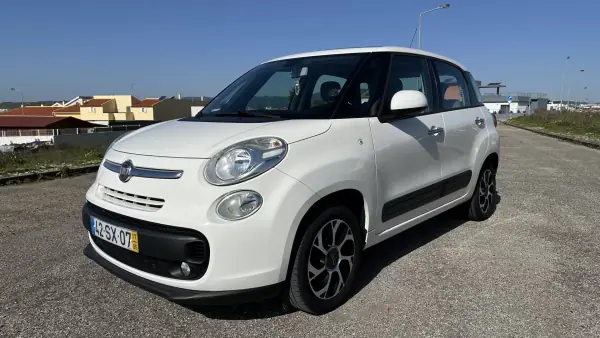 Fiat 500L 2017 - 11900 EUR, 160000 km - AUTO.MOTO.pt - 160000km - foto 2 de 14
