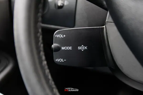 Ford Focus 1.8 TDCI 2006 - 3700 EUR, 330000 km - 330000km - foto 12 de 17