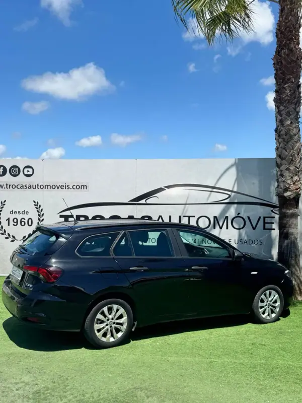 Fiat Tipo Station Wagon 2018 - 8990 EUR, 170836 km - AUTO.MOTO.pt - 170836km - foto 17 de 21