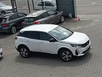 Peugeot 3008 2022 - 39950 EUR, 12000 km - AUTO.MOTO.pt - 12000km - foto 13 de 33