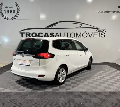 Opel Zafira 2014 - 10900 EUR, 203750 km - foto 5 de 52