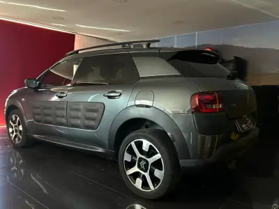 Citroën C4 Cactus 2017 - 11750 EUR, 110180 km - AUTO.MOTO.pt - 110180km - foto 4 de 23