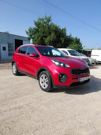 Kia Sportage 2018 - 18900 EUR, 124000 km - AUTO.MOTO.pt - 124000km - foto 2 de 14