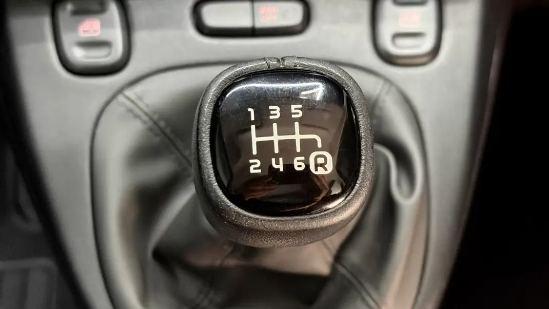 Fiat Panda 2022 - 10570 EUR, 75000 km - AUTO.MOTO.pt - 75000km - foto 30 de 39