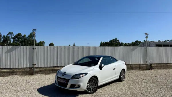 Renault Mégane Cabrio 2012 - 11800 EUR, 182000 km - AUTO.MOTO.pt - 182000km - foto 38 de 38