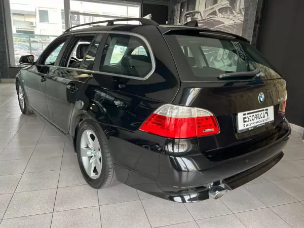 BMW 520 2010 - 7900 EUR, 400405 km - AUTO.MOTO.pt - 400405km - foto 3 de 16