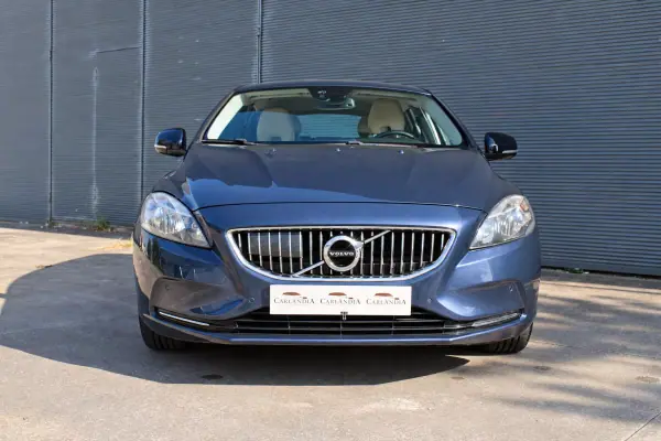 Volvo V40 2013 — foto 2 de 35